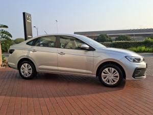 Volkswagen Polo sedan 1.6 manual - Image 3