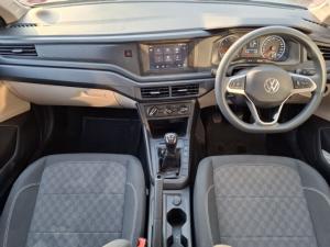 Volkswagen Polo sedan 1.6 manual - Image 7