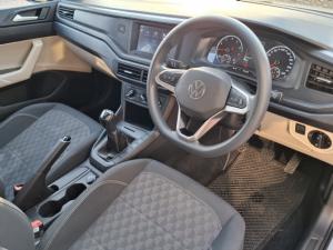 Volkswagen Polo sedan 1.6 manual - Image 8