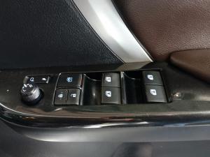 Toyota Fortuner 2.8GD-6 Epic Black - Image 12