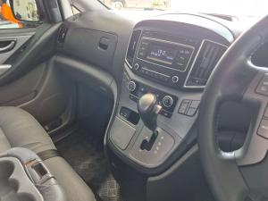 Hyundai H-1 2.5 Crdi A/T/ 2.5 Elite automatic - Image 17