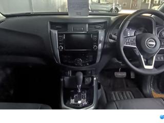 Nissan Navara 2.5DDTi double cab Stealth
