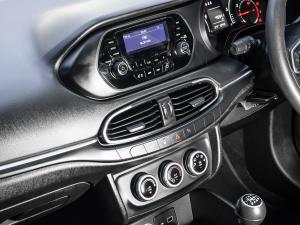 Fiat Tipo sedan 1.4 City Life - Image 19