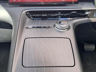 Geely E5 EM-i Apex