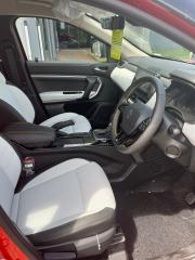 Renault Kiger 1.0T Iconic auto