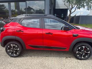 Renault Kiger 1.0T Iconic auto