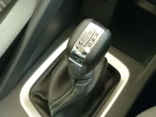 Nissan Magnite 1.0 Visia auto