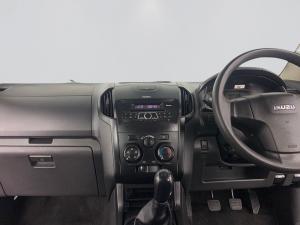 Isuzu D-MAX 250 HO HI-RIDE D/C - Image 15