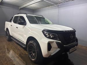 Nissan Navara 2.5DDTi double cab Stealth - Image 1