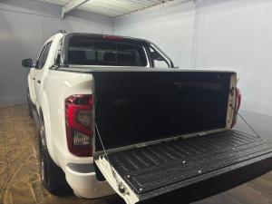 Nissan Navara 2.5DDTi double cab Stealth - Image 6