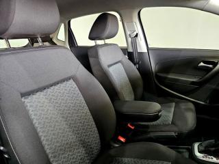 Volkswagen Polo Vivo hatch 1.6 Life