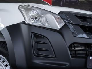 Isuzu D-Max Gen 6 250 single cab Fleetside safety