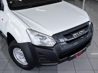 Isuzu D-Max Gen 6 250 single cab Fleetside safety