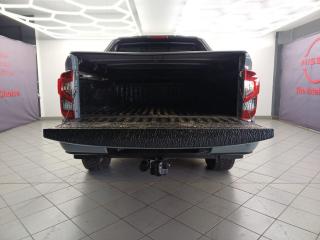 Nissan Navara 2.5DDTi double cab Pro-4X 4x4 Warrior
