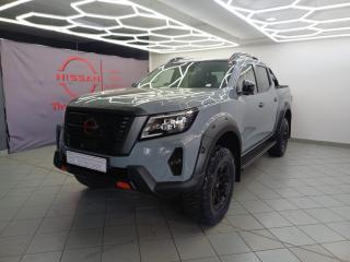 Nissan Navara 2.5DDTi double cab Pro-4X 4x4 Warrior