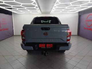Nissan Navara 2.5DDTi double cab Pro-4X 4x4 Warrior