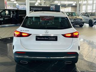 Mercedes-Benz GLA GLA200 Progressive