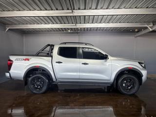 Nissan Navara 2.5DDTi double cab Pro-4X 4x4