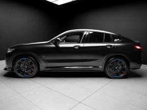 BMW X4 M competition - Image 2
