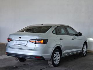 Volkswagen Polo sedan 1.6 auto