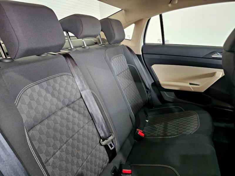 Volkswagen Polo Polo sedan 1.6 auto