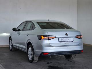 Volkswagen Polo sedan 1.6 auto