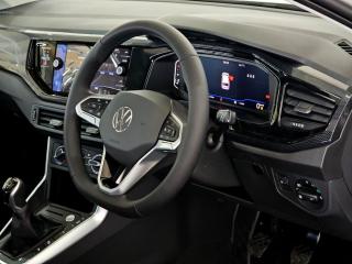 Volkswagen Polo hatch 1.0TSI Life manual