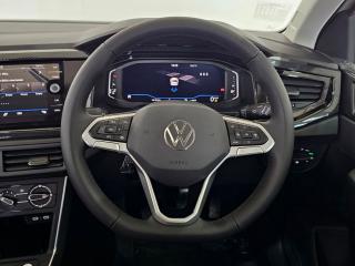 Volkswagen Polo hatch 1.0TSI Life manual