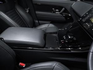 Land Rover Range Rover Sport P635 SV Edition One - Image 21