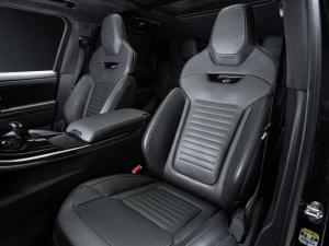 Land Rover Range Rover Sport P635 SV Edition One - Image 25