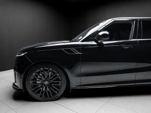 Land Rover Range Rover Sport P635 SV Edition One - Image 4