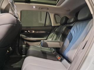 Geely E5 EM-i Apex
