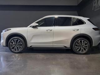 Geely E5 EM-i Apex