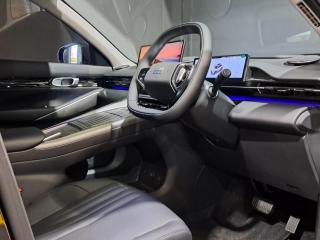 Geely E5 EM-i Apex