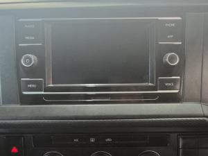 Volkswagen Transporter 2.0TDI single cab - Image 10