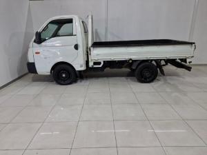 Hyundai H-100 Bakkie 2.6D deck (aircon) - Image 2