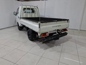 Hyundai H-100 Bakkie 2.6D deck (aircon) - Image 3