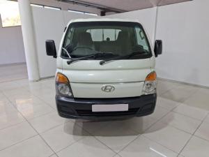Hyundai H-100 Bakkie 2.6D deck (aircon) - Image 4