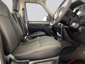 Mahindra PIK UP 2.2 Mhawk S6 RefreshS/C - Image 16