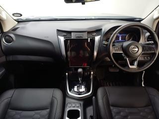 Nissan Navara 2.5DDTi double cab Stealth