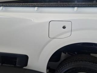 Nissan Navara 2.5DDTi single cab XE