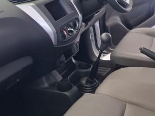 Nissan Navara 2.5DDTi single cab XE