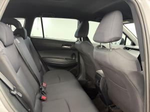 Toyota Corolla Cross 1.8 Xi - Image 13