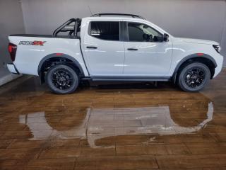 Nissan Navara 2.5DDTi double cab Pro-2X
