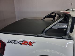 Nissan Navara 2.5DDTi double cab Pro-2X