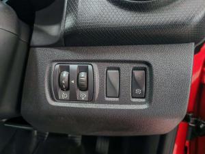 Renault Clio IV 900T Blaze LTD Edition 5-Door - Image 14