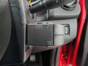 Renault Clio IV 900T Blaze LTD Edition 5-Door - Image 16