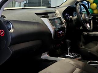 Nissan Navara 2.5DDTi double cab LE Plus 4x4