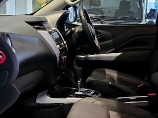 Nissan Navara 2.5DDTi double cab LE Plus 4x4