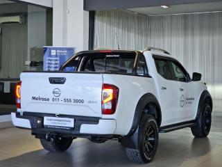 Nissan Navara 2.5DDTi double cab LE Plus 4x4